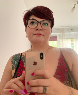 Mistress Escort