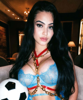 Jessica_gold