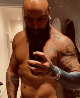 Male Escort