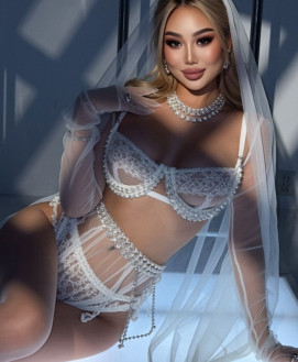 Elite w. Sabina