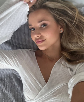 Eva