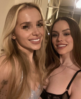 SEXY DUO